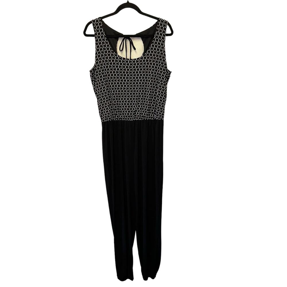 Black White Patterned Jumpsuit Large Sleeveless Tie Back Elastic Cuff Jogger